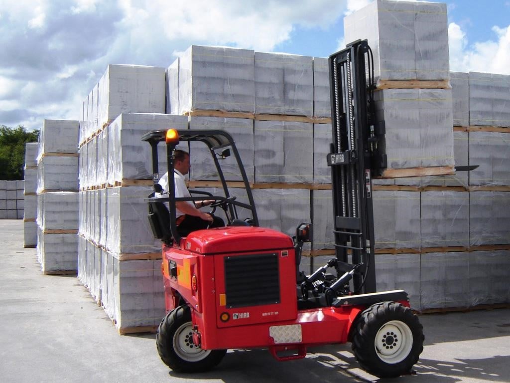 New MOFFETT M5 50.4P NX at Papé Material Handling