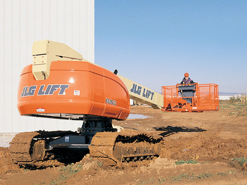 New JLG 660SJC at Papé Material Handling