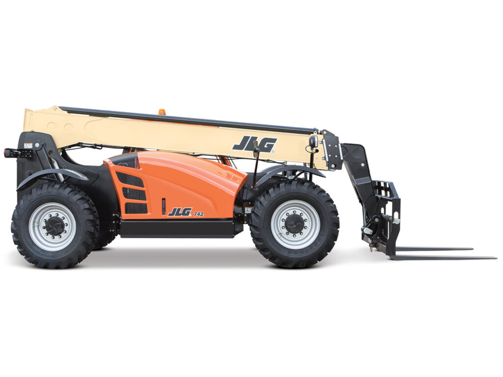 New JLG 742 at Papé Material Handling