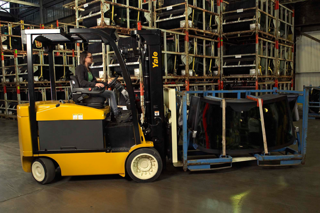 New Yale ERC080-120VH at Papé Material Handling