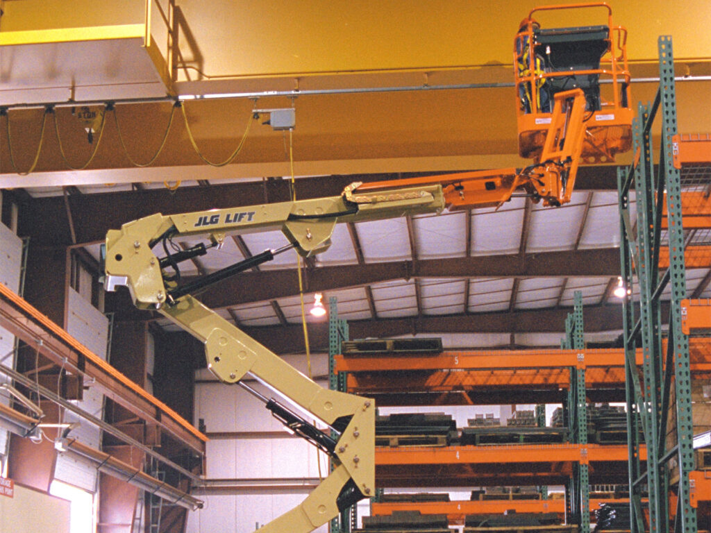 New JLG E400AJPN at Papé Material Handling
