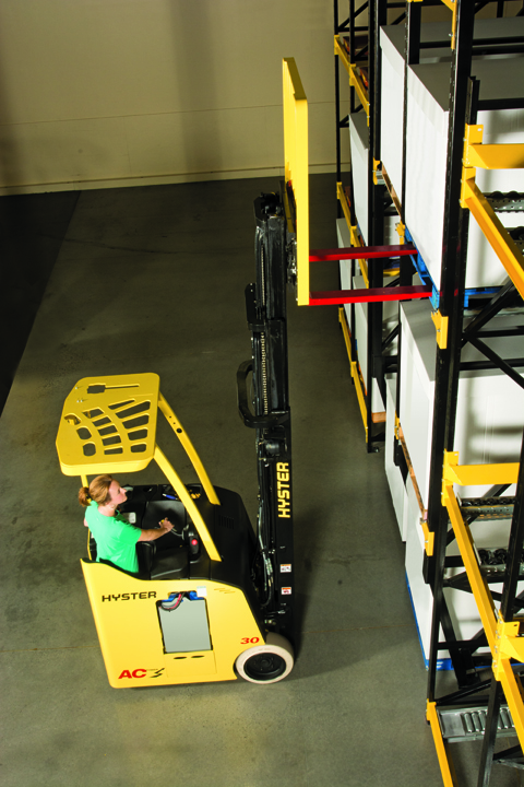 New Hyster E30-40HSD3 at Papé Material Handling