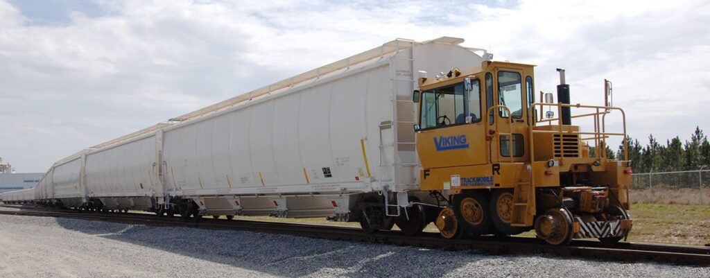 New Trackmobile Viking at Papé Material Handling