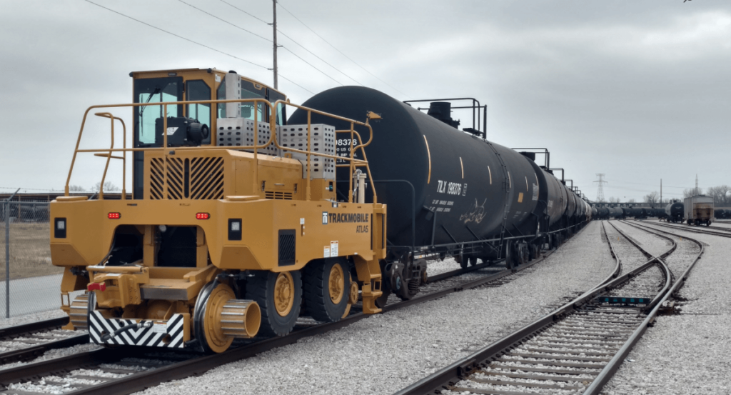 New Trackmobile Atlas at Papé Material Handling