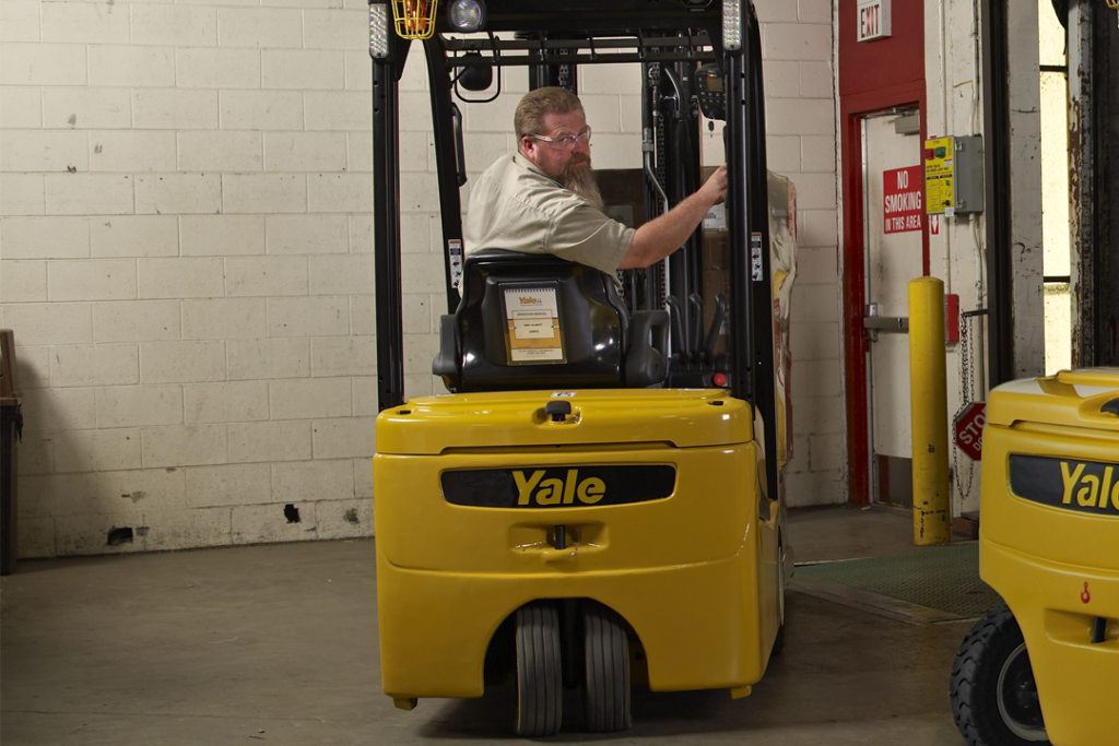 New Yale ERP030-040VT at Papé Material Handling