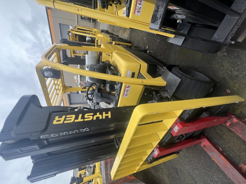 Used 2018 Hyster S100FT at Papé Material Handling in Seattle, WA