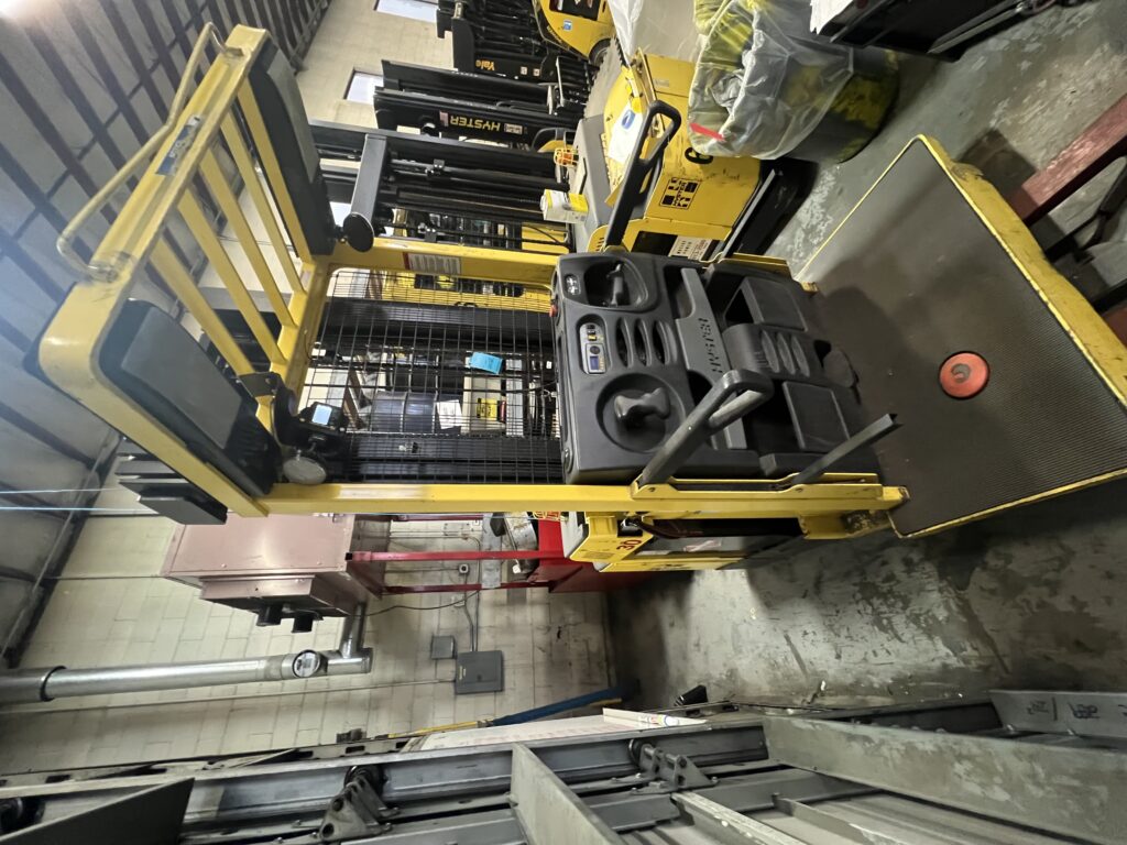 Used 2017 Hyster R30XM3 at Papé Material Handling in Fife, WA
