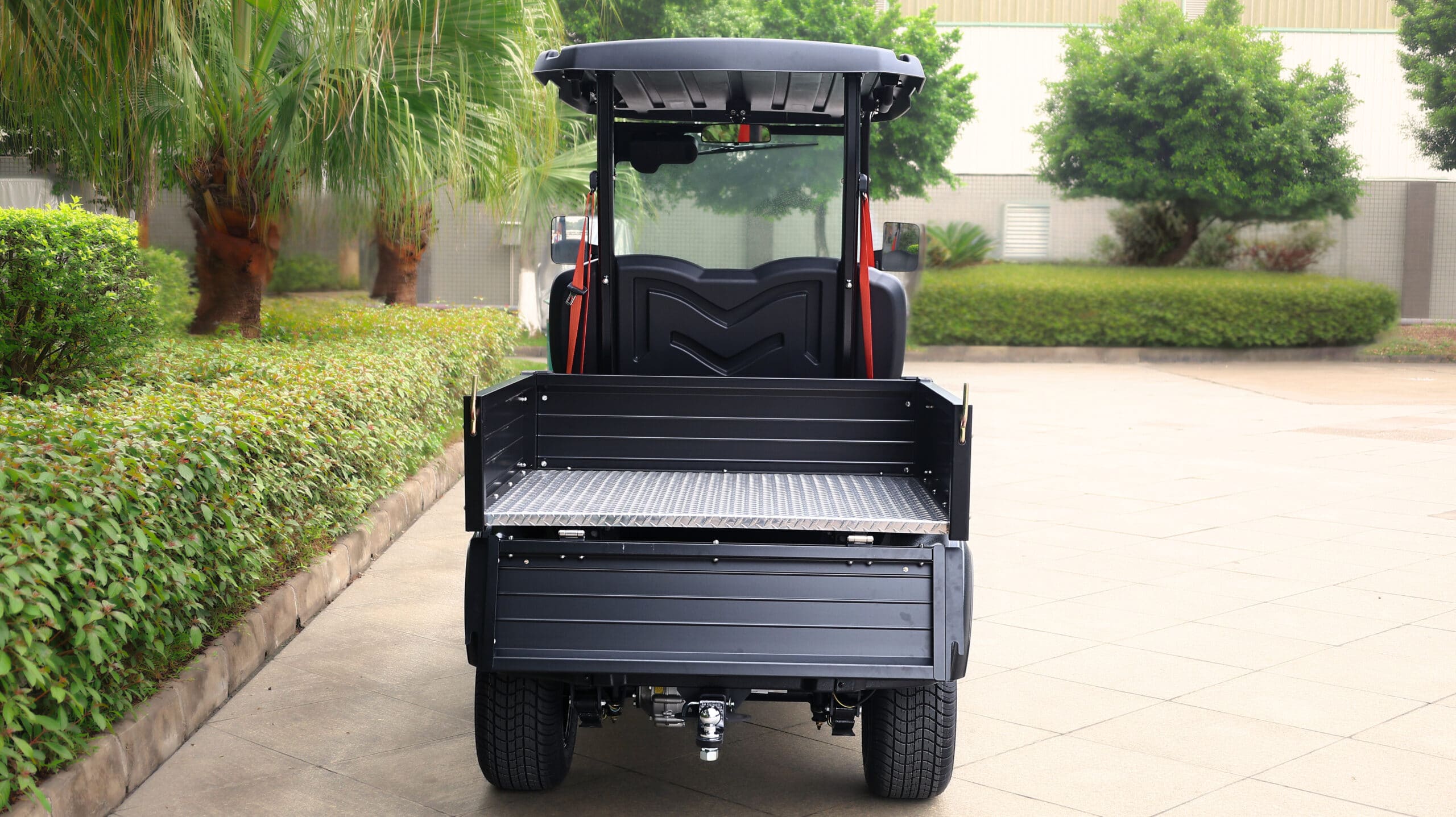 New FUSION Utility Short Bed Electric Cart at Papé Material Handling