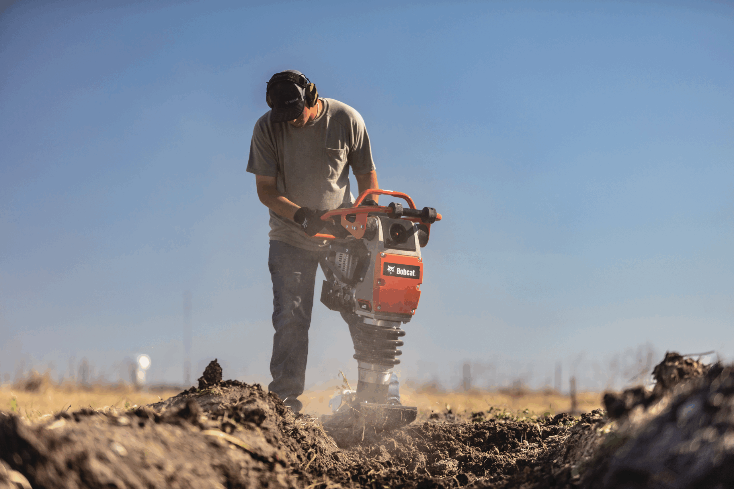New BOBCAT R68P Upright Rammer at Papé Material Handling