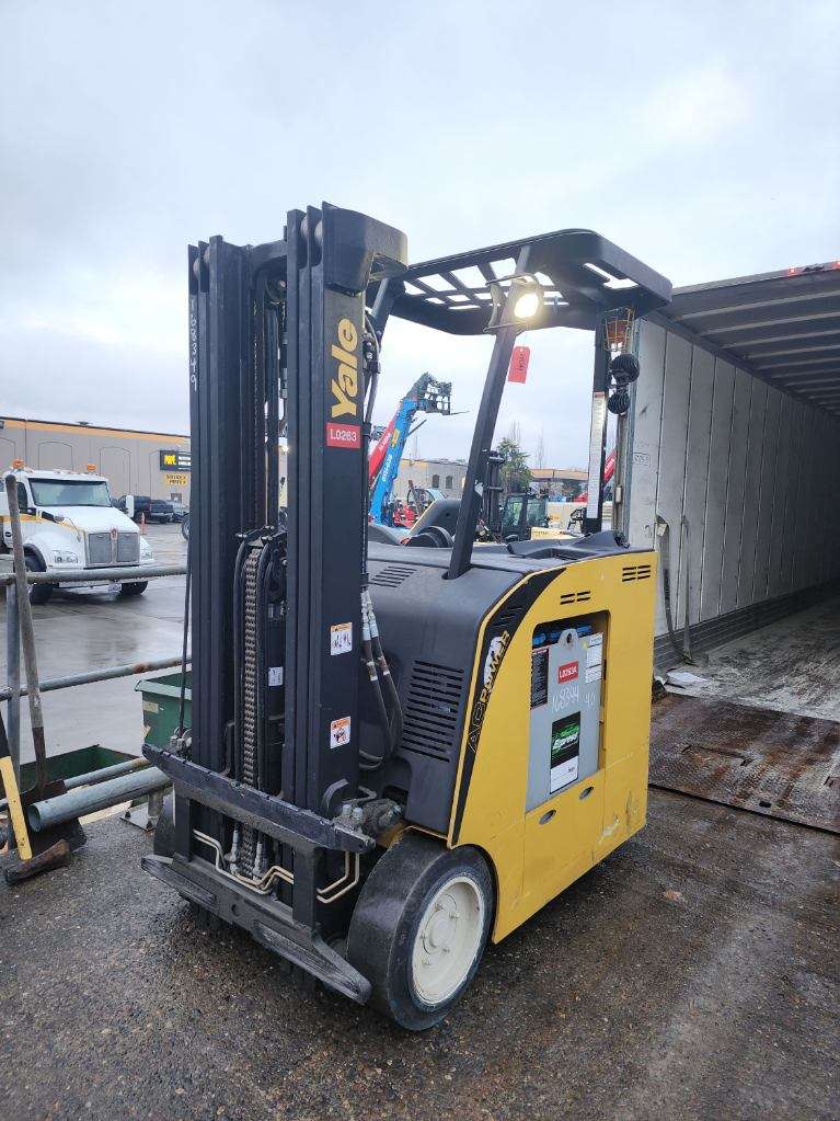 Used 2018 Yale ESC040 at Papé Material Handling in Seattle, WA