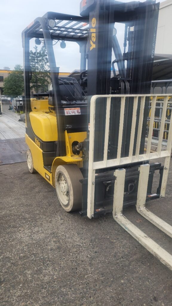 Used 2022 Yale GLC050 at Papé Material Handling in Fife, WA