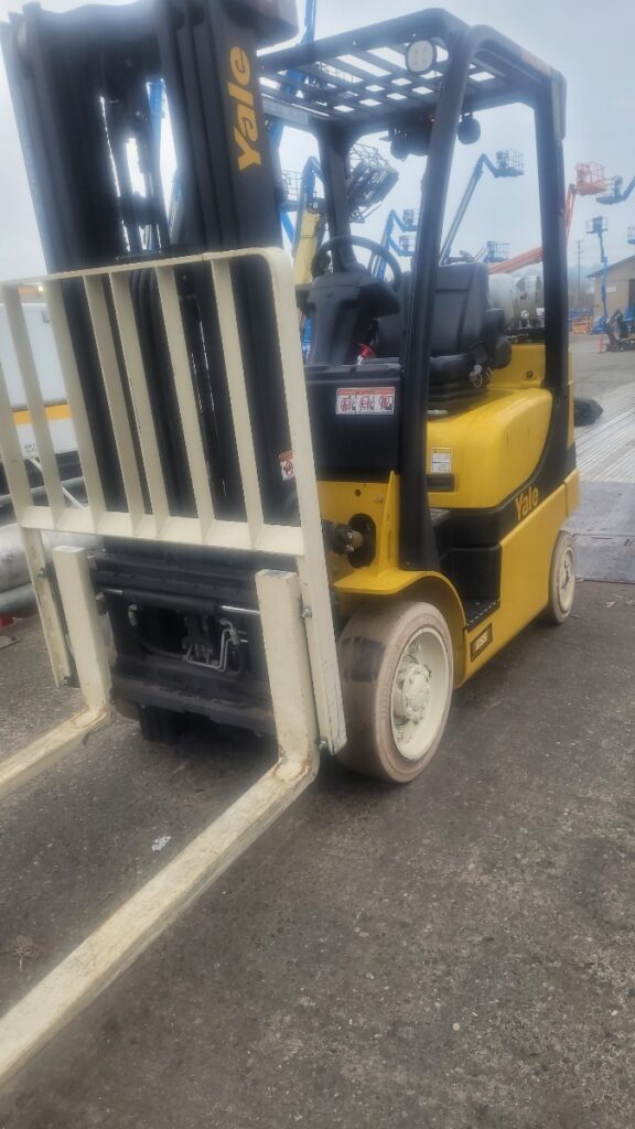 Used 2022 Yale GLC050 at Papé Material Handling in Fontana, CA – Yale