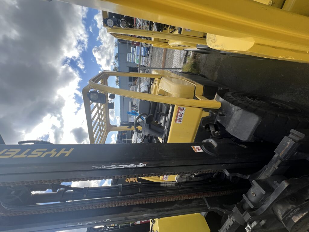 Used 2018 Hyster H100FT at Papé Material Handling in Seattle, WA