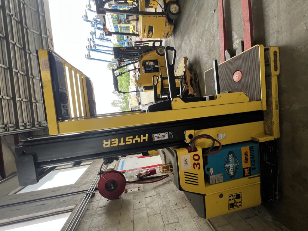 Used 2022 Hyster R30XM3 at Papé Material Handling in Seattle, WA