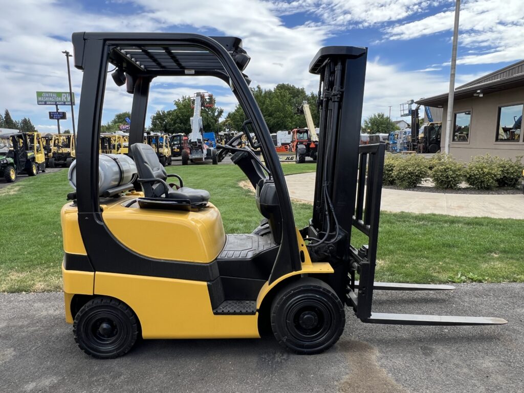 Used 2019 Yale GLP030 at Papé Material Handling in Yakima, WA