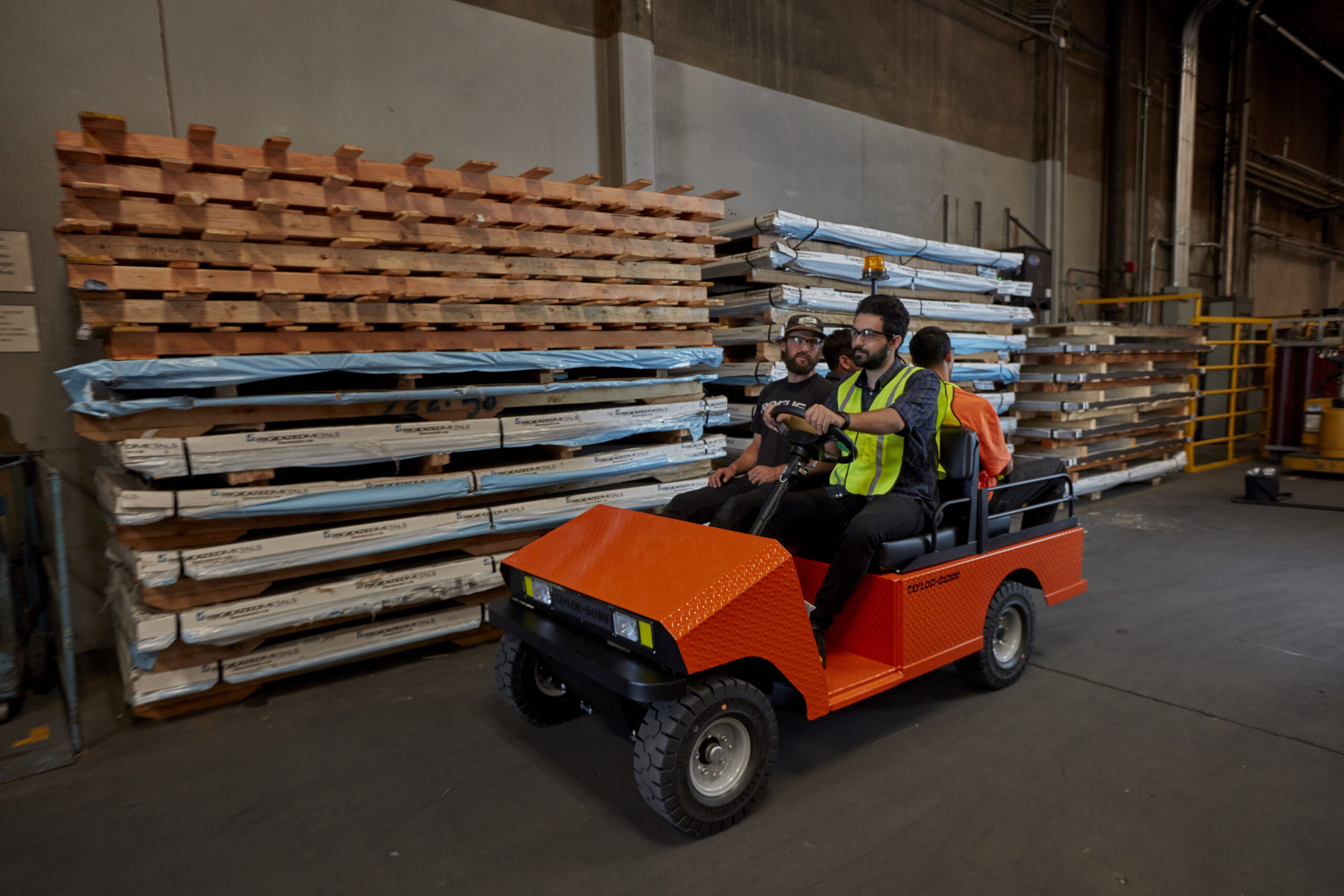 New Taylor-Dunn R-380 36V at Papé Material Handling